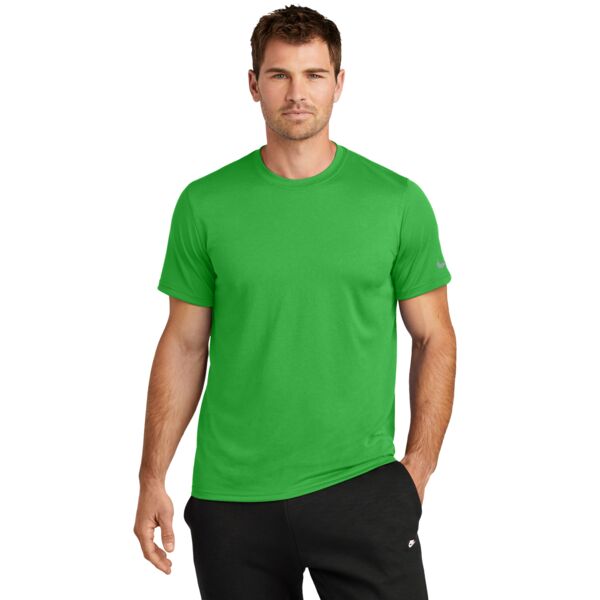 Swoosh Sleeve rLegend Tee Thumbnail