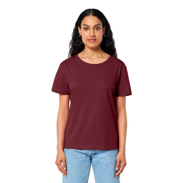 Women's Stella Serena Scoop Neck Tee Thumbnail